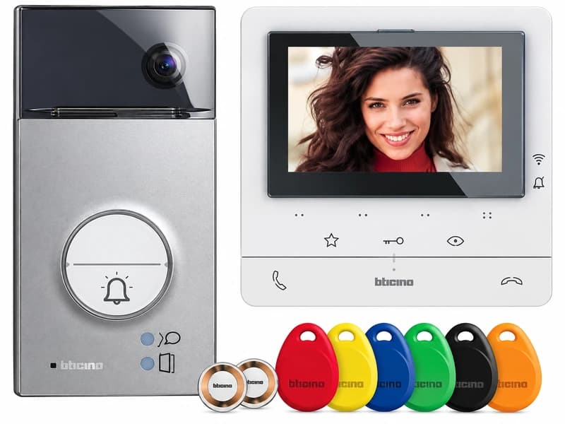 LEGRAND Classe 100 - Connected door entry kit